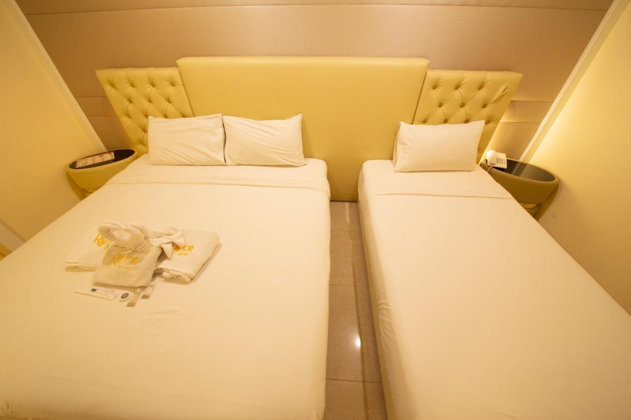 Ritzton Hotel Τζόχορ Μπάχρου Εξωτερικό φωτογραφία