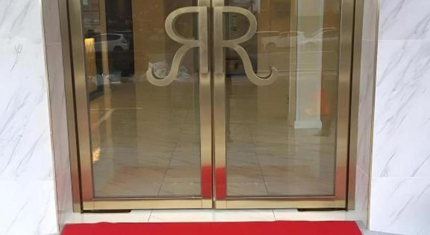 Ritzton Hotel Τζόχορ Μπάχρου Εξωτερικό φωτογραφία