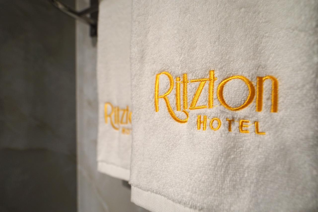 Ritzton Hotel Τζόχορ Μπάχρου Εξωτερικό φωτογραφία